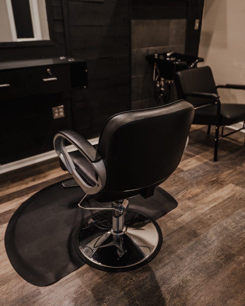 Learn how downsizing your salon suite in odenton can lead to greater salon profits. Downsizing offers stronger business efficiency, more financial freedom, and easier client relationships. Quality Stylz Salon Suites offers the best salon suites in Pikesville, salon suites in Odenton, and Lansdowne salon suites. Explore our hair salon suites for rent in the Baltimore area.